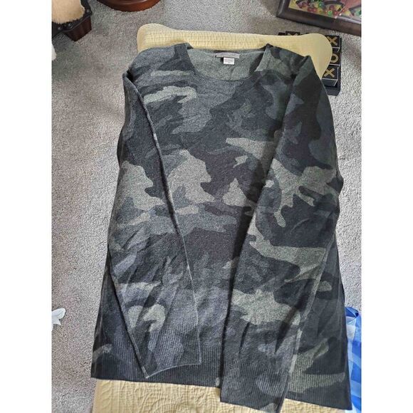 AMICALE​ Crewneck 100% Cashmere Sweater Medium - Picture 3 of 8